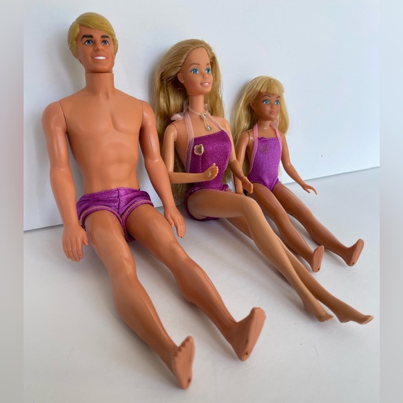Vintage Barbie, Ken & Skipper - Picture 11 of 14